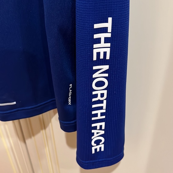 The North Face Reactor 1/4-Zip Mid-layer Top (Boys') - Picture 6 of 10